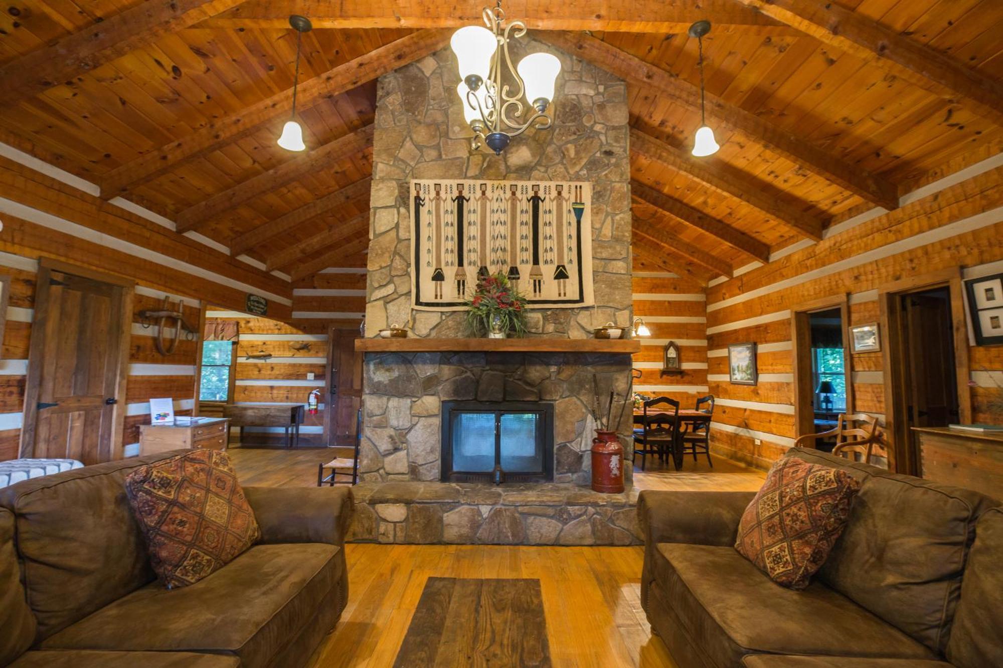 Springmaid Mountain Villa Spruce Pine Bagian luar foto