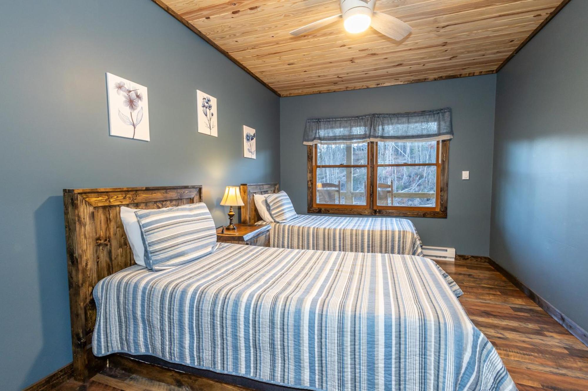 Springmaid Mountain Villa Spruce Pine Bagian luar foto