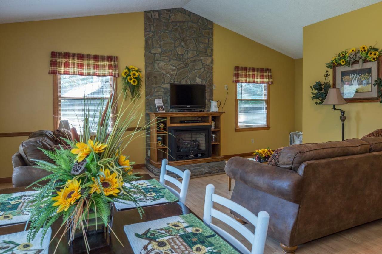 Springmaid Mountain Villa Spruce Pine Bagian luar foto